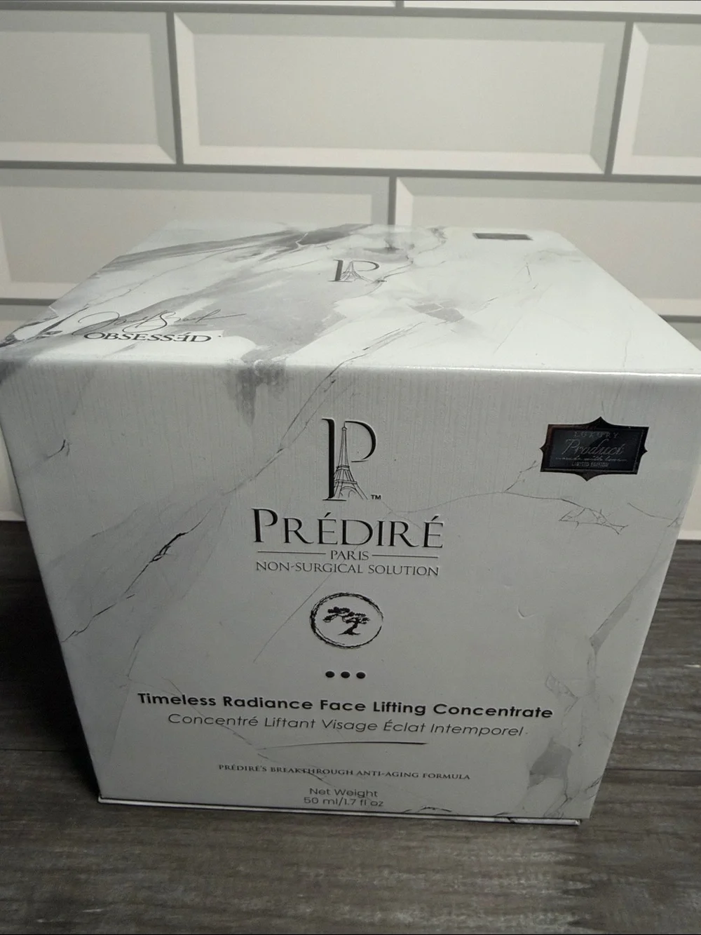 Timeless Radiance Face Lifting Concentrate — White